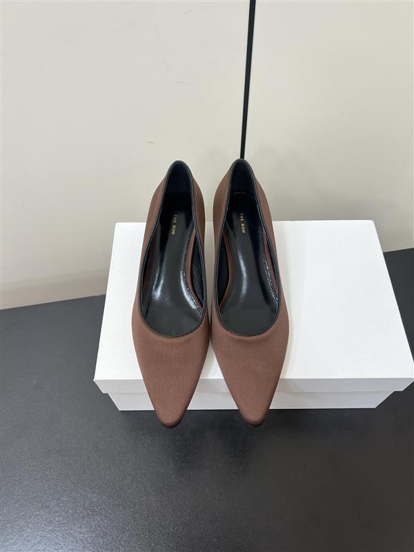 2025112717394153 310